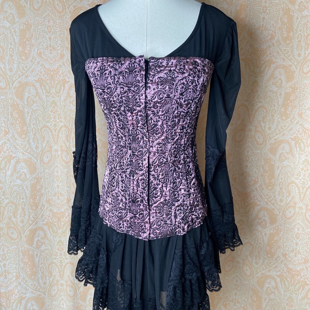 Tesa Pink and black satin brocade patterned zip up front corset top